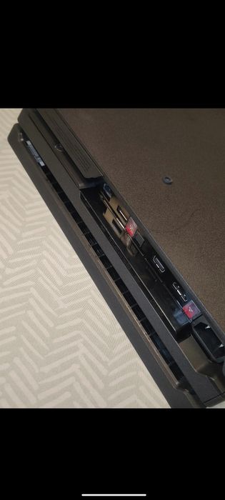 PlayStation 4 Pro Jailbreak + comandos disponíveis • Recondicionado