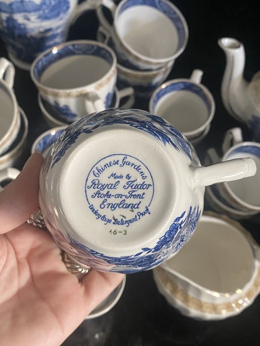 Serviço chá e café inglês 52 peças - Royal Tudor England