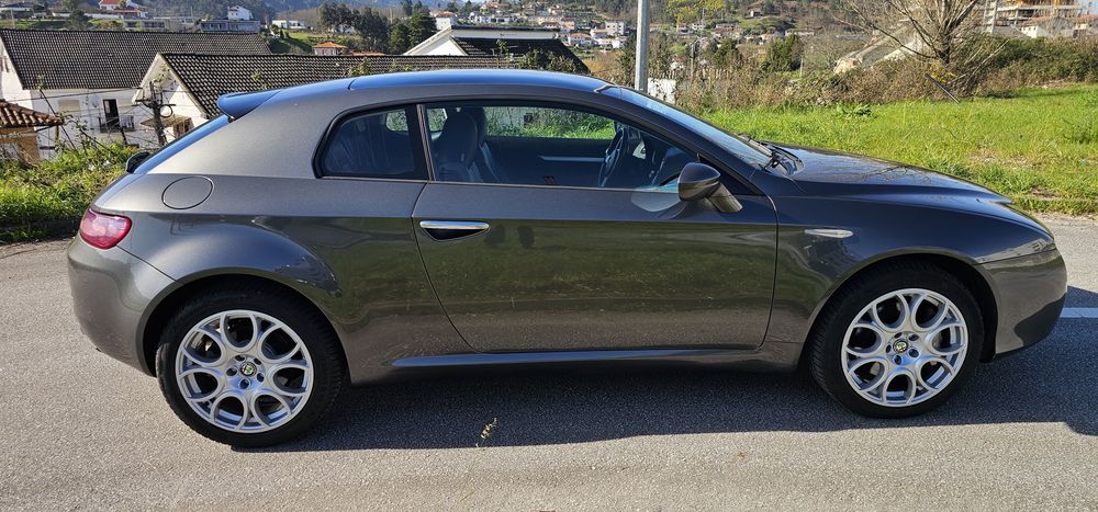 Alfa Romeo Brera