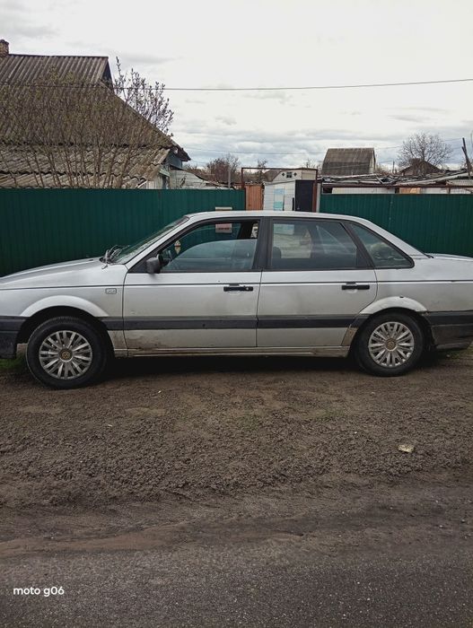 Продам пасад б 3 год выпуска 1988