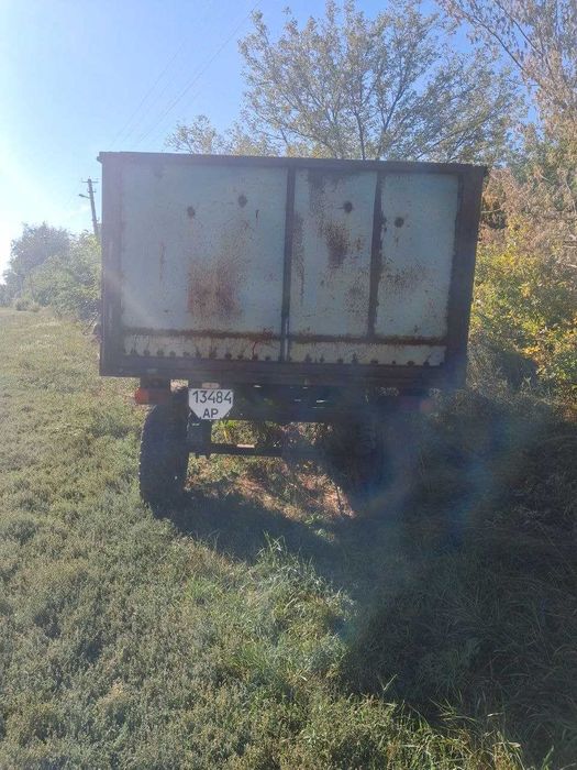 Тракторний прицеп 2ПТС-4