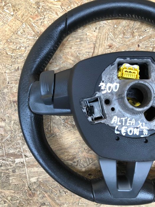 Kierownica Seat Altea xl/Leon 2