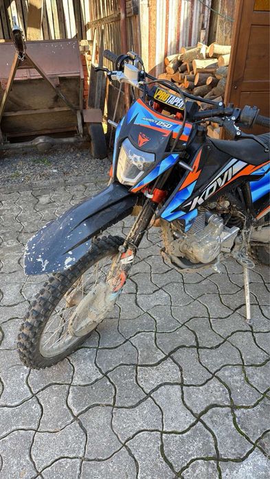Терміново продається Kovi Advance 250