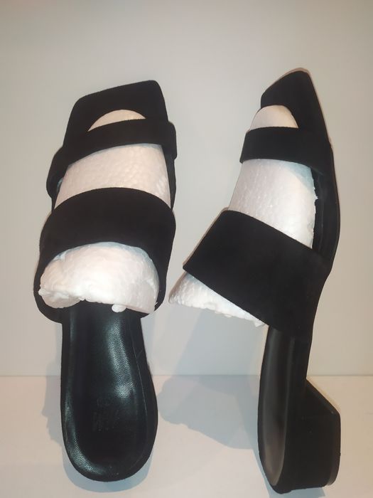 Шльопанці  H&M 39р.