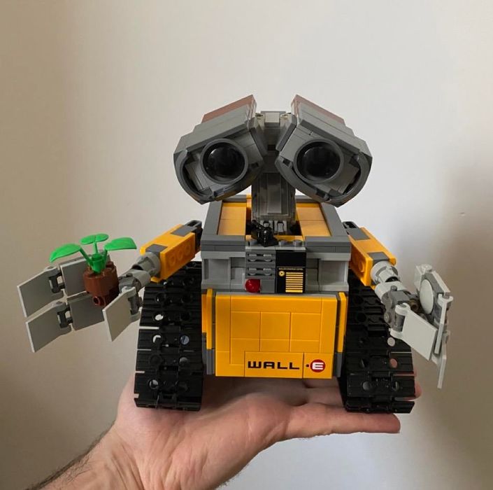 Lego конструктор ideas Wall-e 21303 ( 677 деталей )