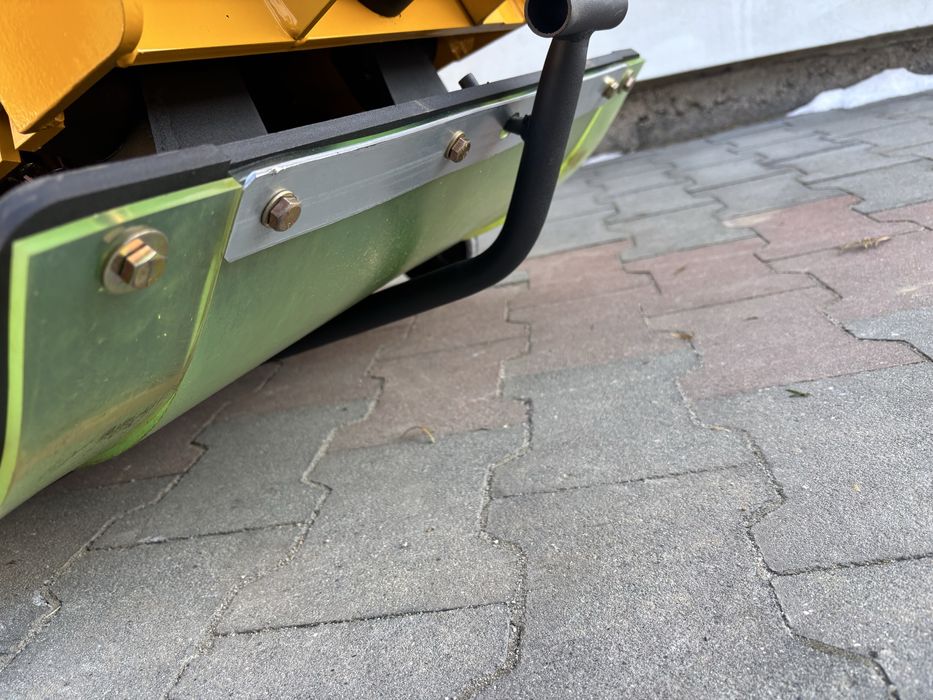 Zagęszczarka z rewersem 300kg