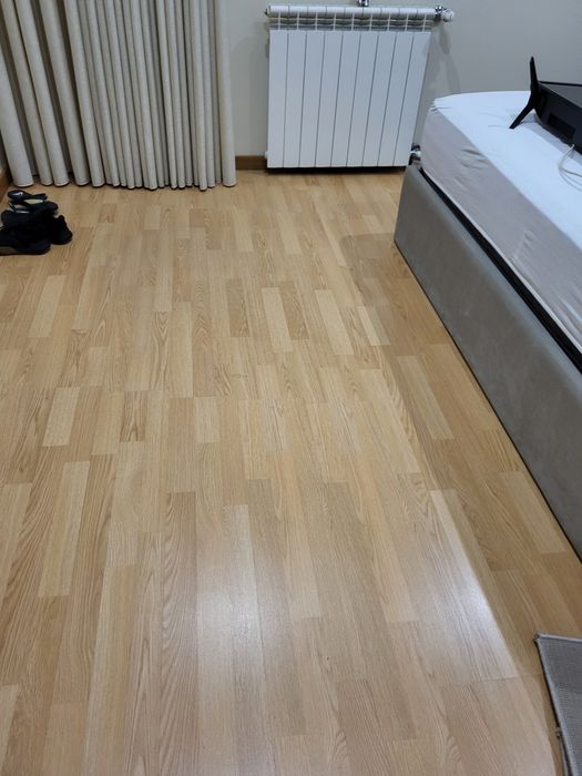 Vendo pavimento flutuante