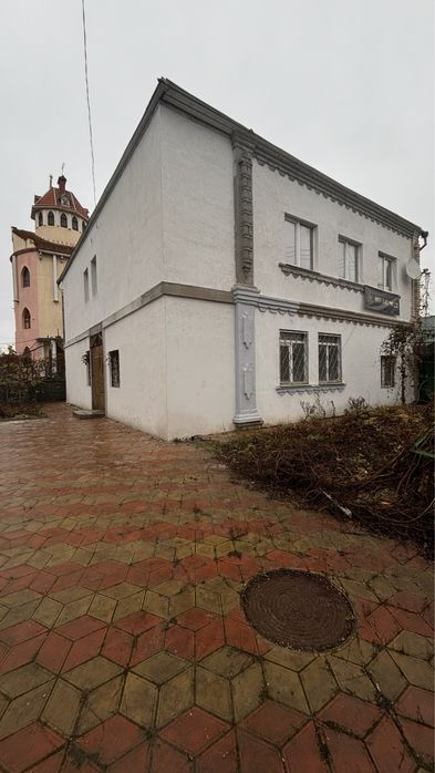 Продам 2-во поверховий будинок на Донского