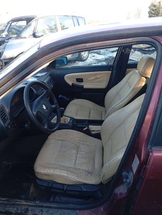 Салон сидіння карти бмв є36 седан