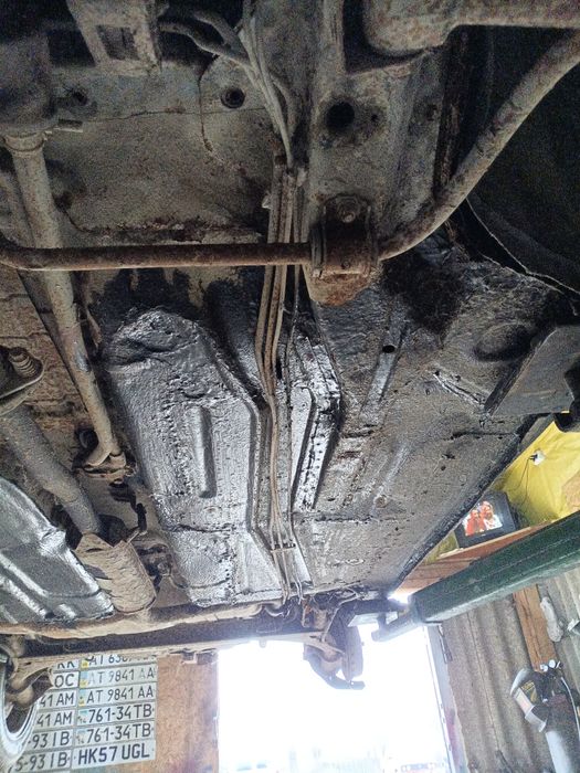 Продаю автомобіль находу