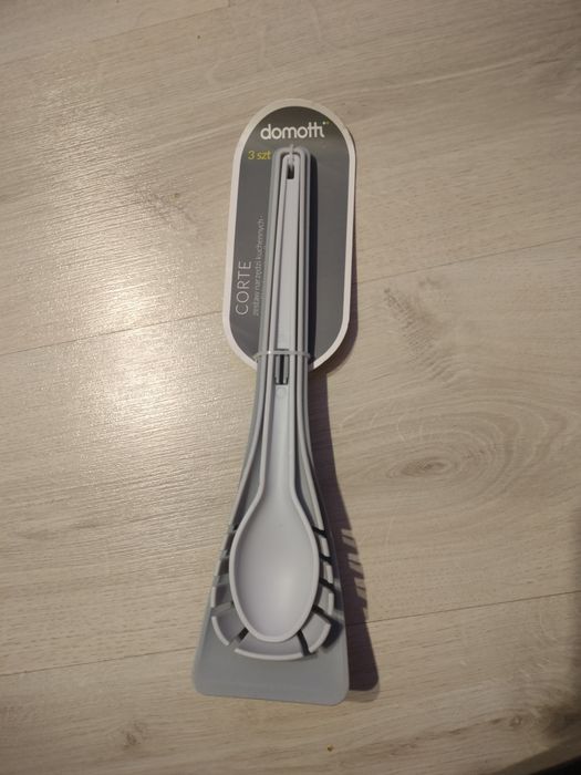 Zestaw przyborów kuchennych