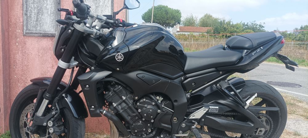 Yamaha FZ1 -N Como Nova