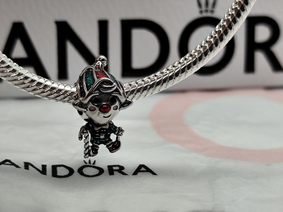 Elfo de Natal da Pandora