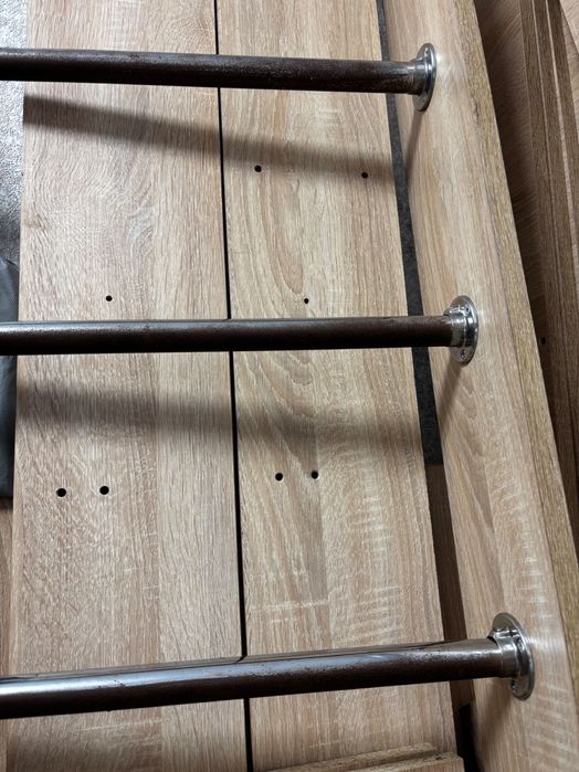 Двухэтажная кровать