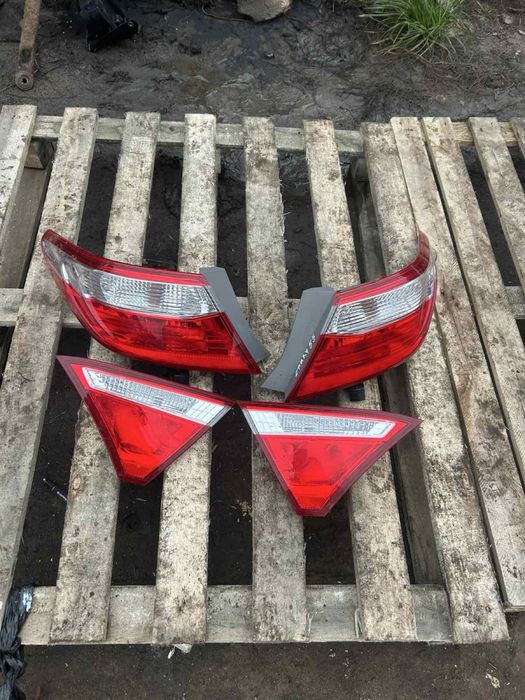 Стопи задні фари стоп Toyota Camry 55 тойота камрі 55 кемрі