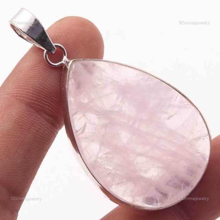 Розовый кварц, подвеска, ювелирное изделие ручной работы.