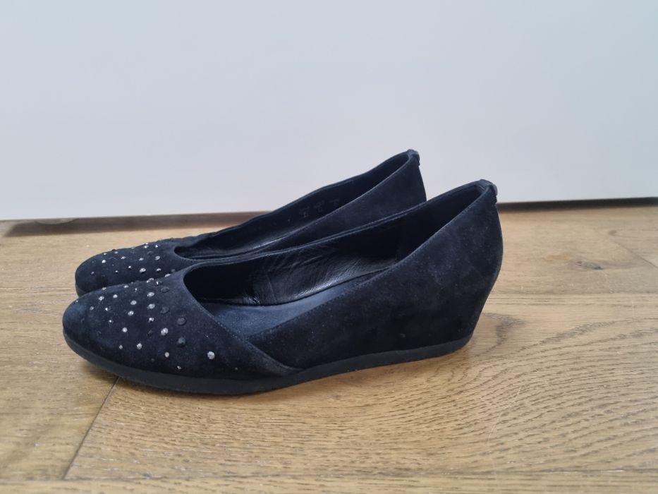 Högl buty na koturnie zamsz, rozmiar 38,5