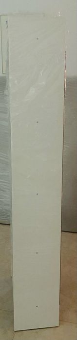 Estante IKEA como nova
