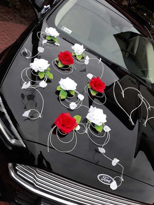 Dekoracja samochodu ozdoby na auto do ślubu płatki P8c