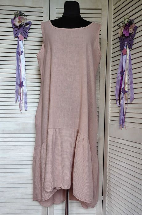 Натуральное, свободное, оверсайз платье миди нюдового оттенка италия