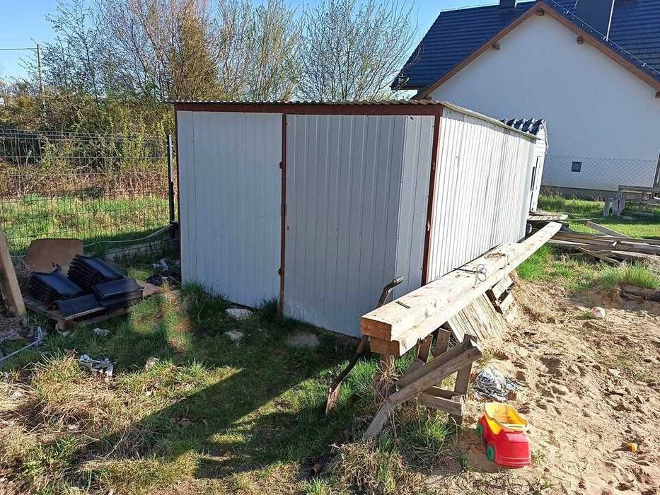 Garaż blaszany 3x5m