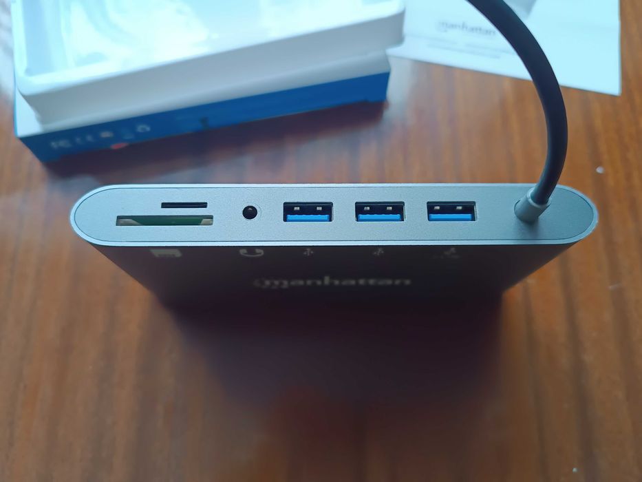Новая Док-станция Manhattan SuperSpeed USB-C to 7-in-1 silver (152808)
