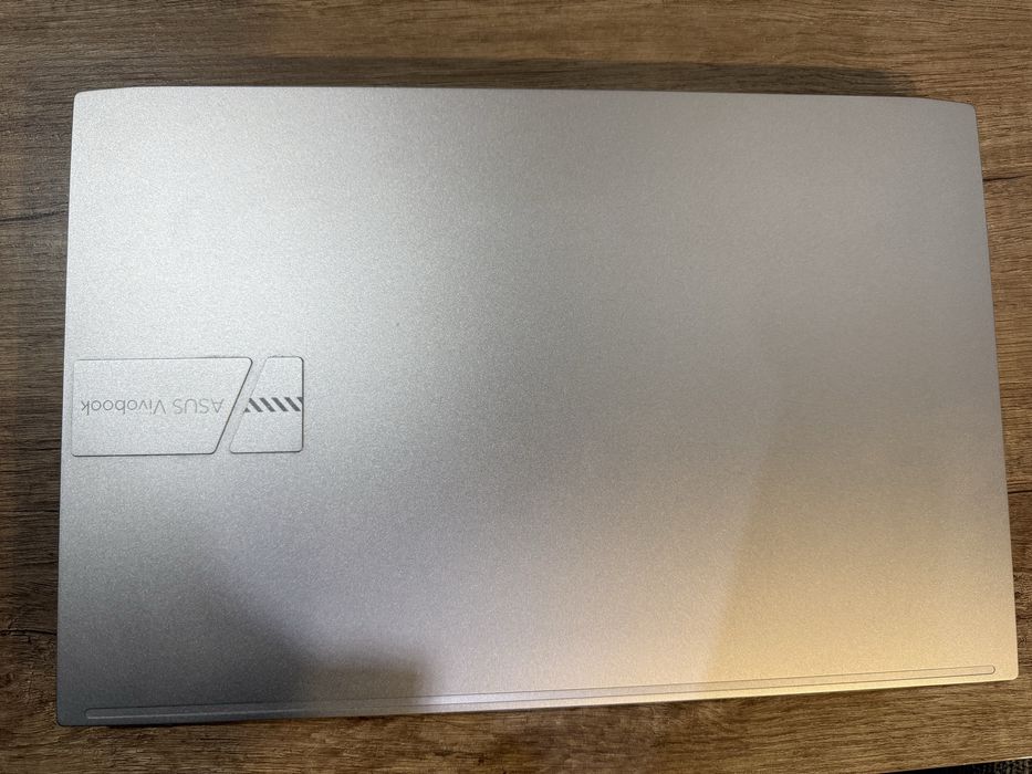 Laptop Asus Vivobook 15