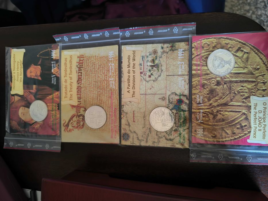 Coleção de moedas Descobrimentos Portugueses prata BNC - as 11 séries (1988-2000)