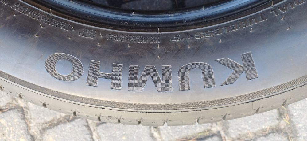 KUMHO 235/55R19 105V , pojedyńcza opona letnia.