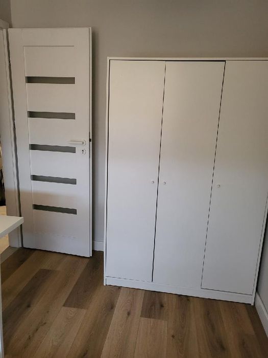 Pokój dla studenta/ki w ścisłym centrum Katowic, ul. Adamskiego 5/30.