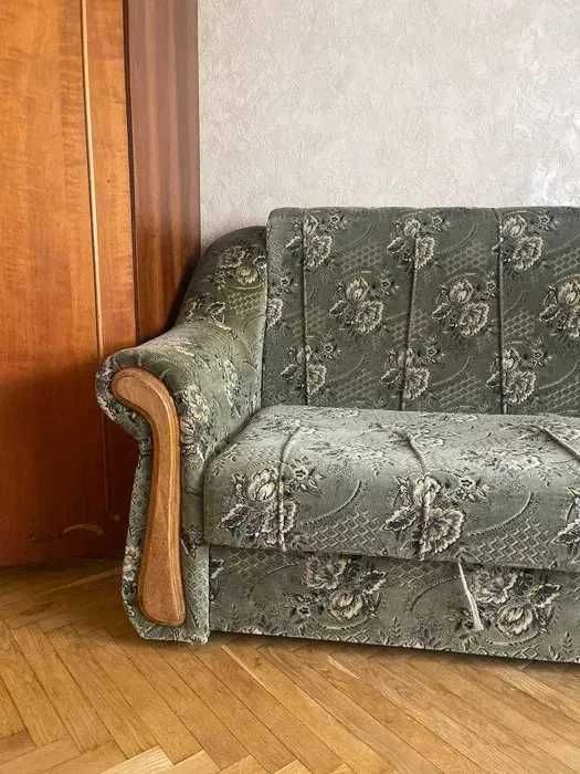 Диван Б/У 4000 грн