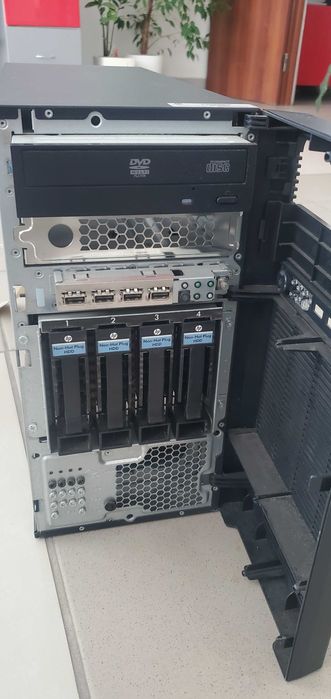 Сервер HP ProLiant ML110 G7