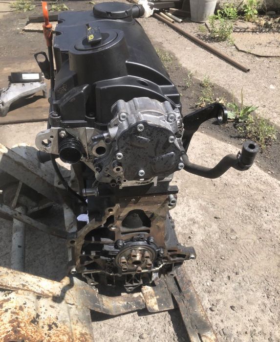 Silnik VW Transporter T5 1.9 TDI BRS 102KM 2007r