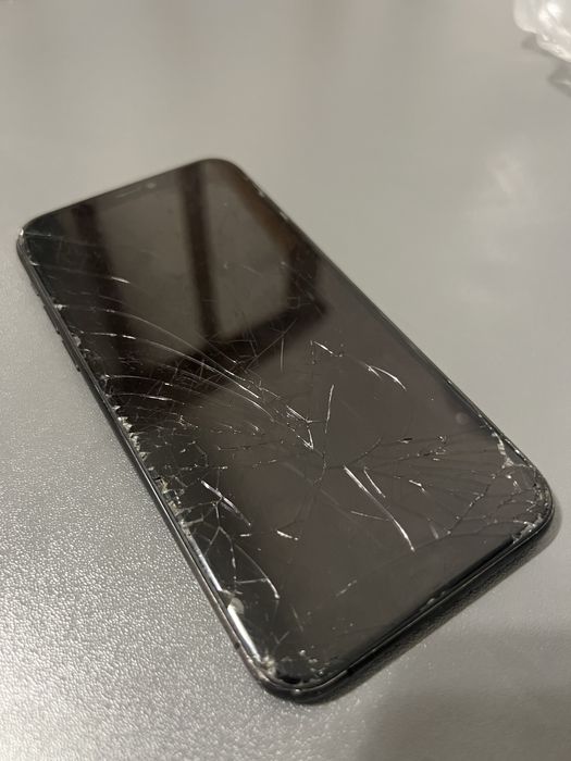 Iphone 11 pro grey