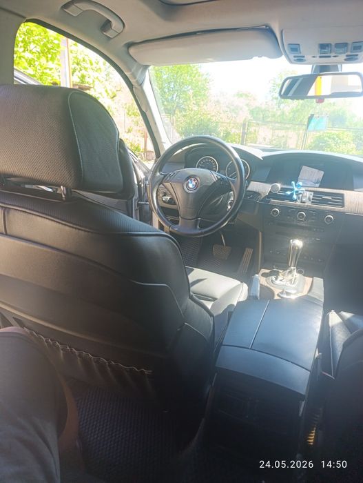 Автомобіль BMW E61