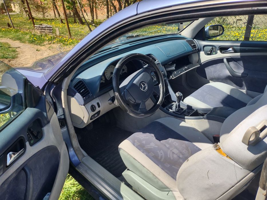 Mercedes CLK w208 w całości