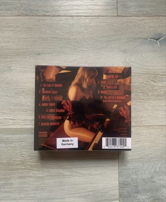 Taylor Swift The Life Of A Showgirl It's Frightening Edition CD Deluxe