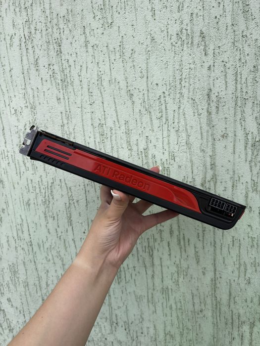 Відеокарта AMD Radeon HD 5870 1GB