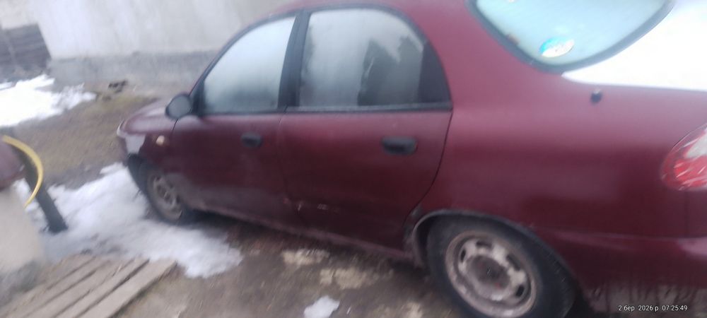 Продам машину ланус Шевроле