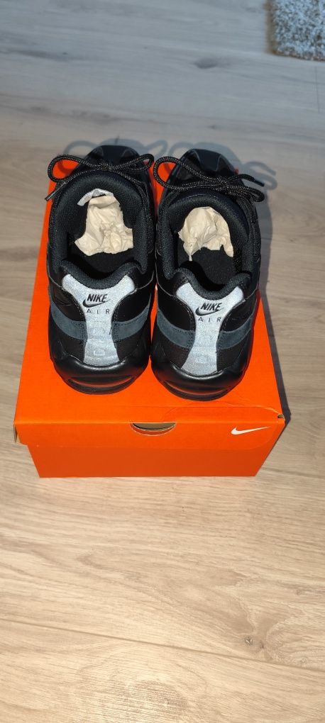 Nike 95 vm deals