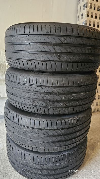 Komplet opon Michelin 225/45 R17