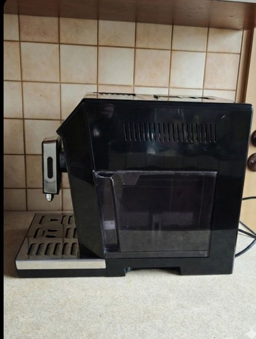 Ekspres do kawy Delonghi  46.860B + dowód zakupu Amazon