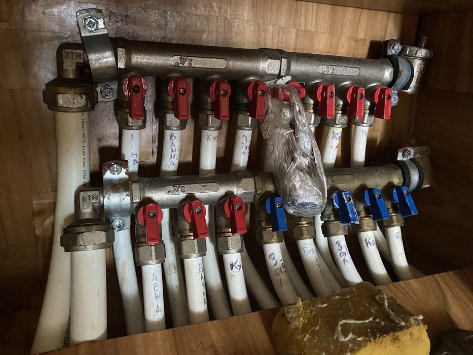 Продам 2-х кім, квартиру по вул. Лісна