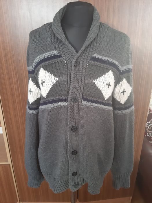 Sweter Cedar Wood State M