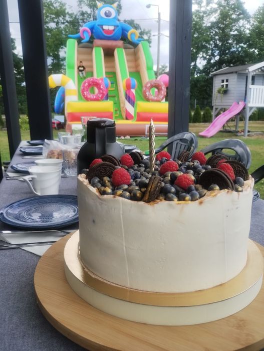 Wynajem zjeżdżalni dmuchańców