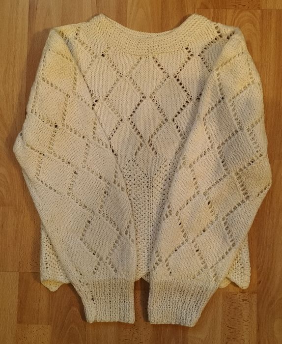 Sweter rękodzieło