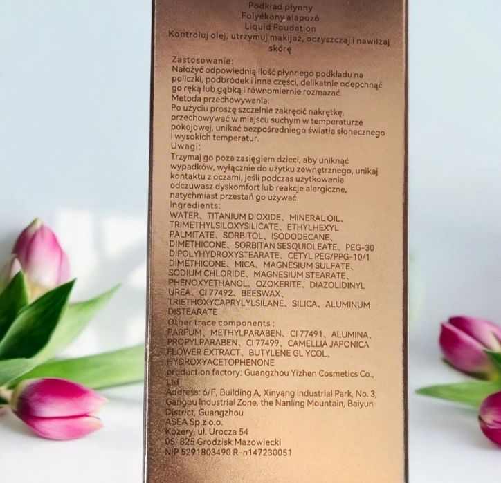 Luxelux płynny podkład odcień 02.