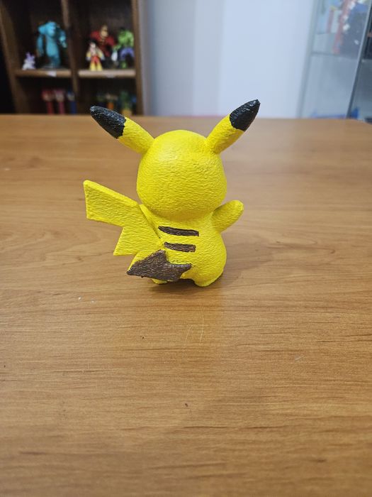Figura Pikachu impressa em 3D