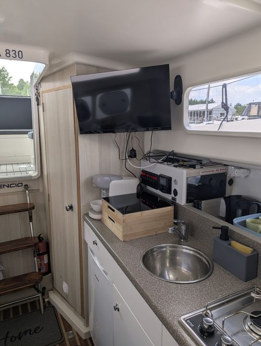 Jacht motorowy Delphia Nautika 830