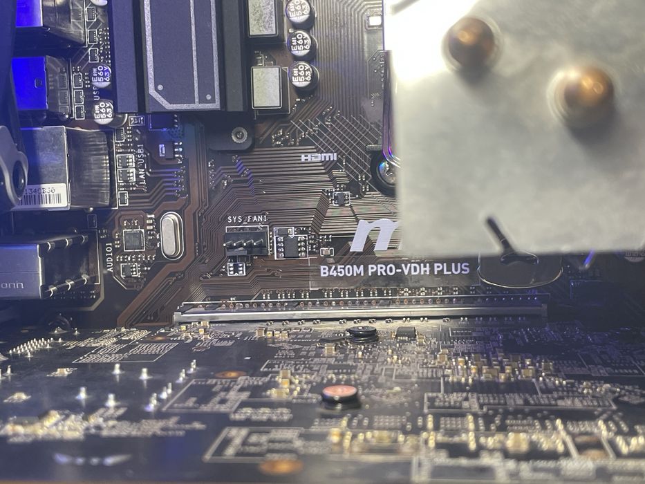 ПК для игр и работы | Ryzen 3 | RX580 | 16GB | SSD